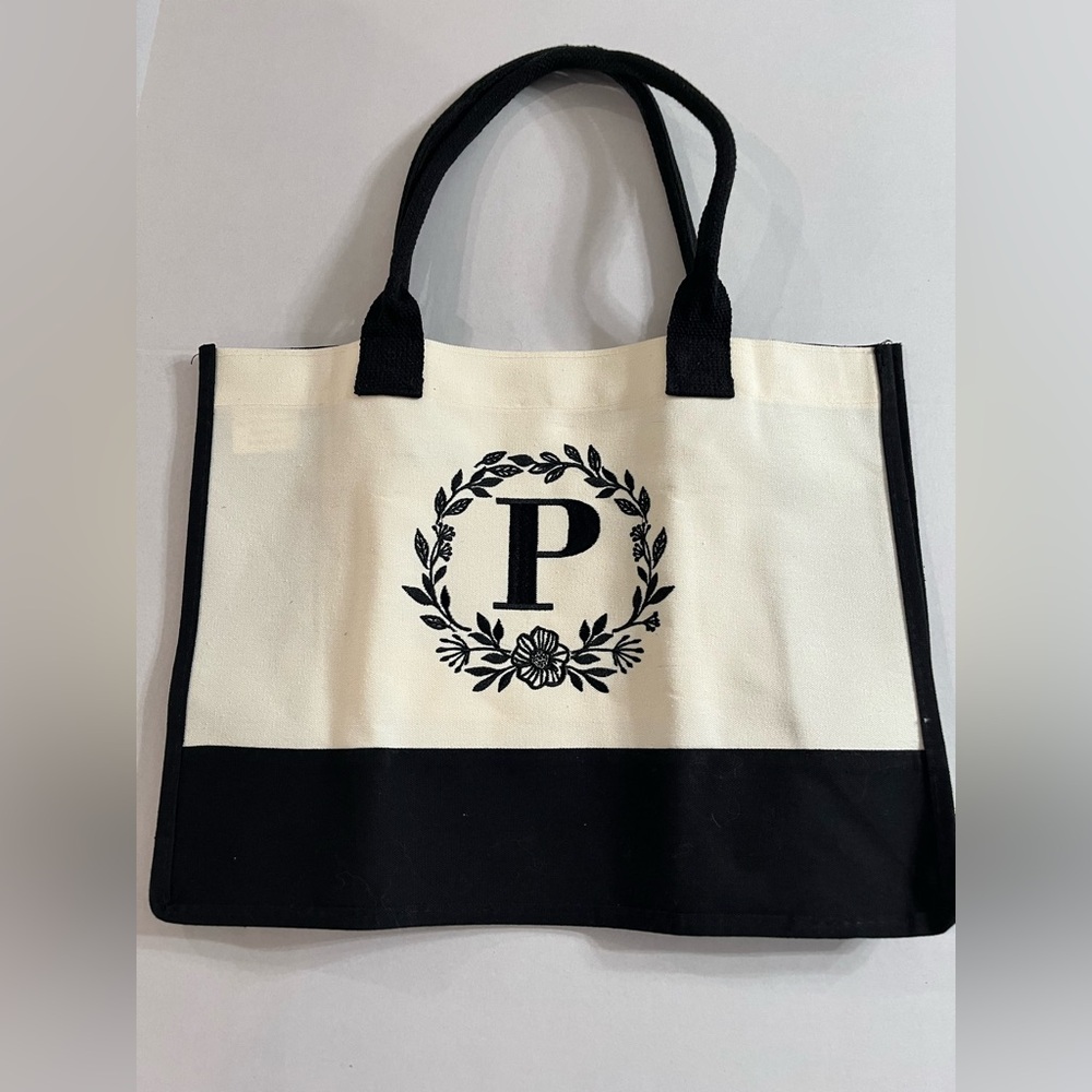 Canvas “P” Embroidered Initial Floral Cotton Tote Bag Black & Cream Preppy